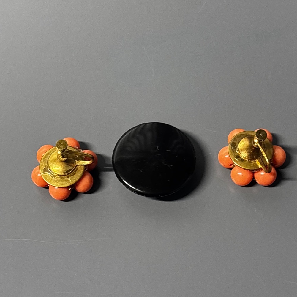 Vintage Orange Beaded Cluster Clip On Earrings Screw Backs‎ Flower Shape Boho - Picture 5 of 6